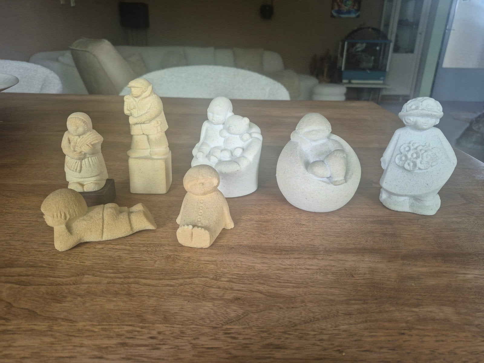 Marbell Stone Art Beeldjes - Diverse Figuren, Groep mensen, Minder dan 20 cm, Ophalen of Verzenden, Handgemaakt
