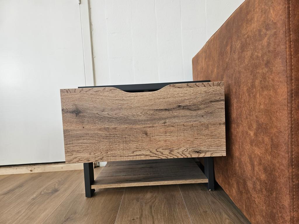 Mango hout nachtkastje, Info@homefriesland.nl, Kelvinstraat 6 8912BA, Home Friesland, Ophalen of Verzenden