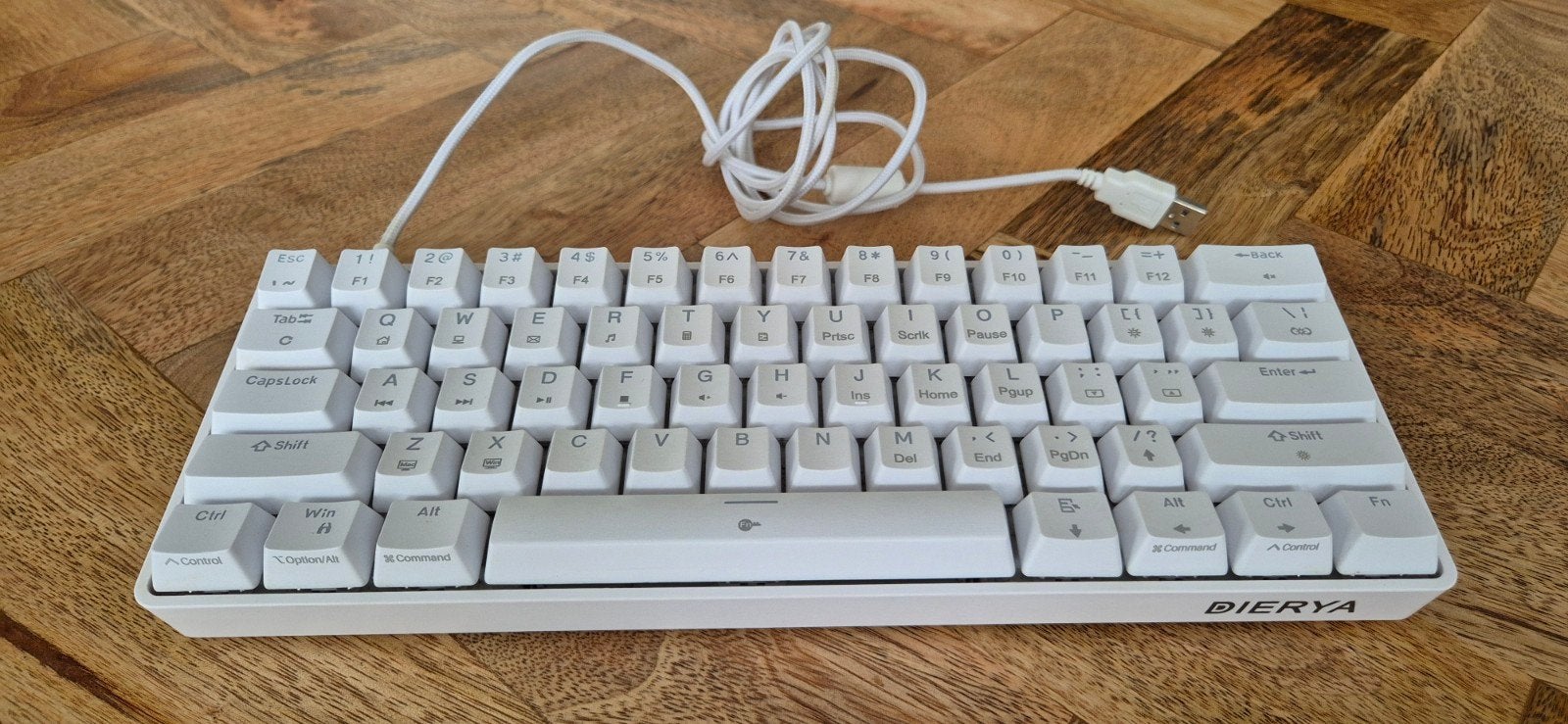 Dierya DK61SE Mechanisch Gaming Toetsenbord, Computers en Software, Dierya, Gaming toetsenbord, Ophalen of Verzenden, Zo goed als nieuw
