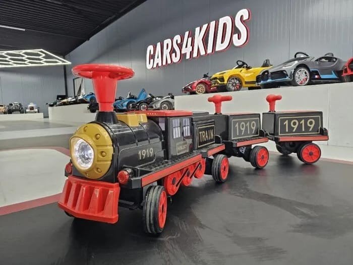 Elektrische Kindertrein 12V met 2 Wagons en Softstart, Ophalen, Zo goed als nieuw