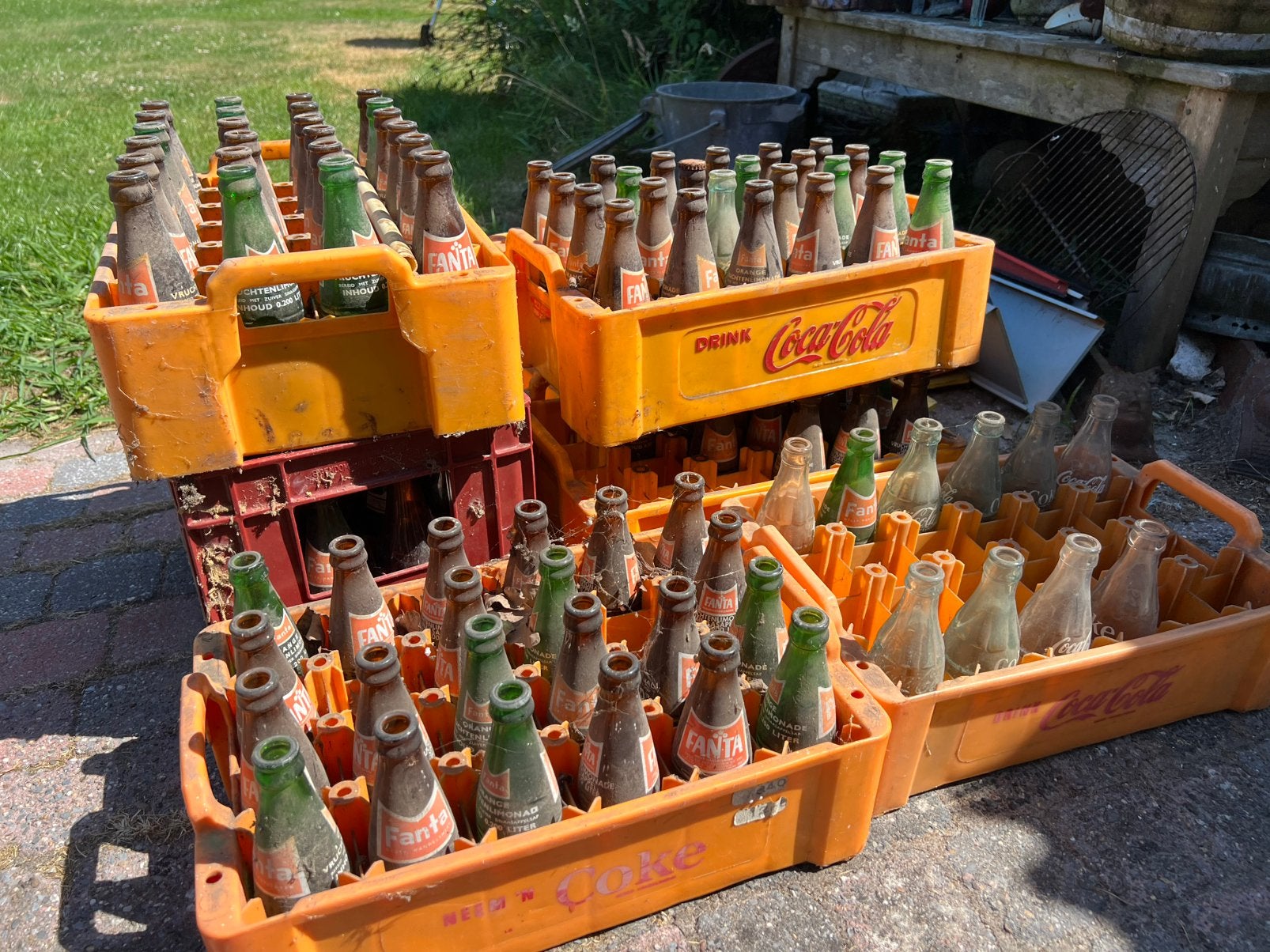 OUDE FANTA / COCA COLA FLESJES JAREN 60, Verzamelen, Ophalen