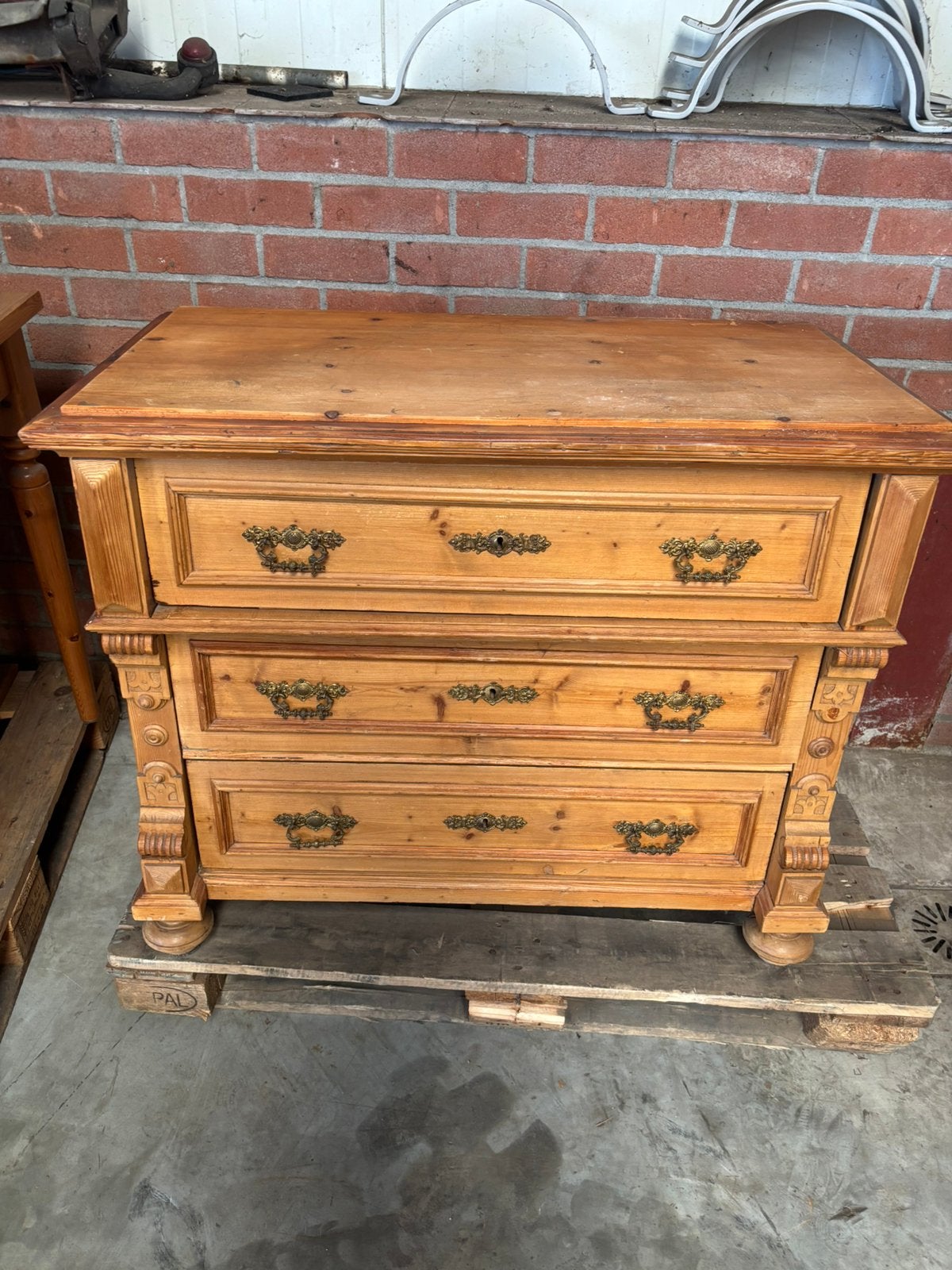 Houten set met 2 kasten en tafel kan ook los verkocht worden, Huis en Inrichting, Ophalen, Gebruikt, Rechthoekig, 50 tot 100 cm
