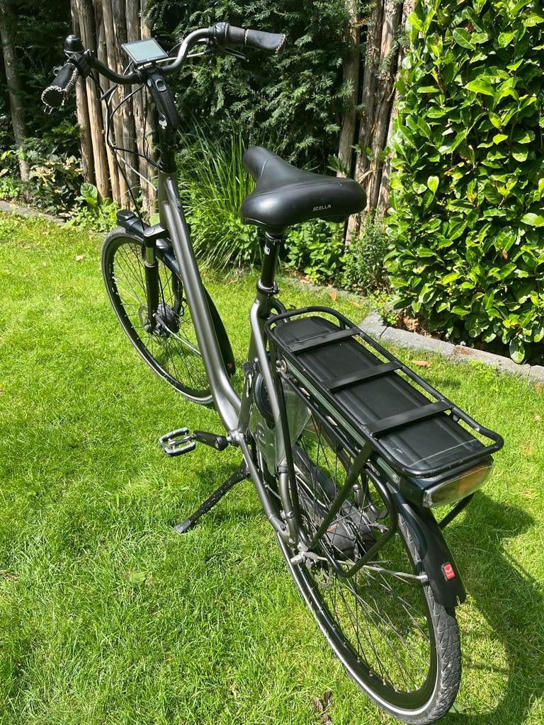 Stella Dames E-bike, 64 cm frame, z.g.a.n. incl. accu & slot, Fietsen en Brommers, 59 cm of meer, Ophalen of Verzenden, Zo goed als nieuw