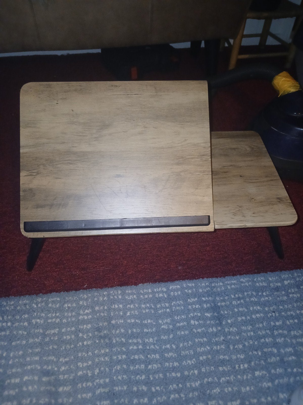 Verstelbare Bedtafel voor Ontbijt, Laptop of Boek, Ophalen, Minder dan 45 cm, Gebruikt, Modern, functioneel