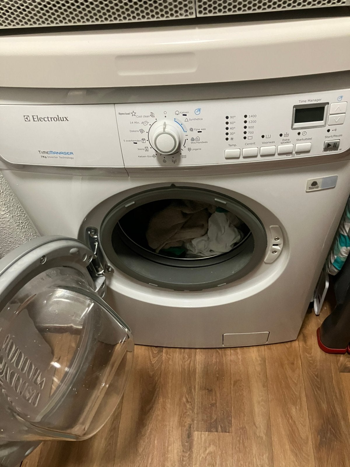 Wasmachine + droger, Ophalen of Verzenden, Zo goed als nieuw, 1200 tot 1600 toeren, 85 tot 90 cm