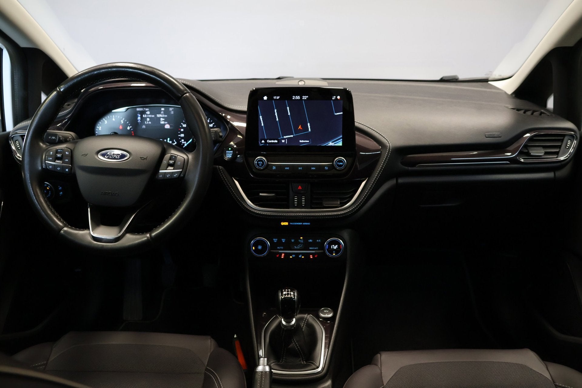 Ford Fiesta 1.0 EcoBoost Vignale |Panorama|Stoel-Stuur verwm, Voorwielaandrijving, 125 pk, Gebruikt, Euro 6