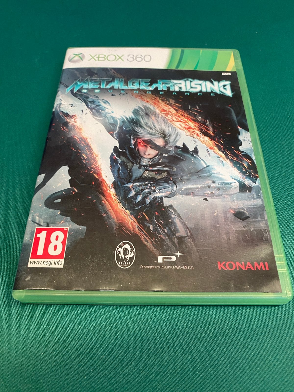 Metal Gear Rising: Revengeance - Xbox 360, Spelcomputers en Games, Games | Xbox 360, Avontuur en Actie, Online, Gebruikt, Vanaf 18 jaar