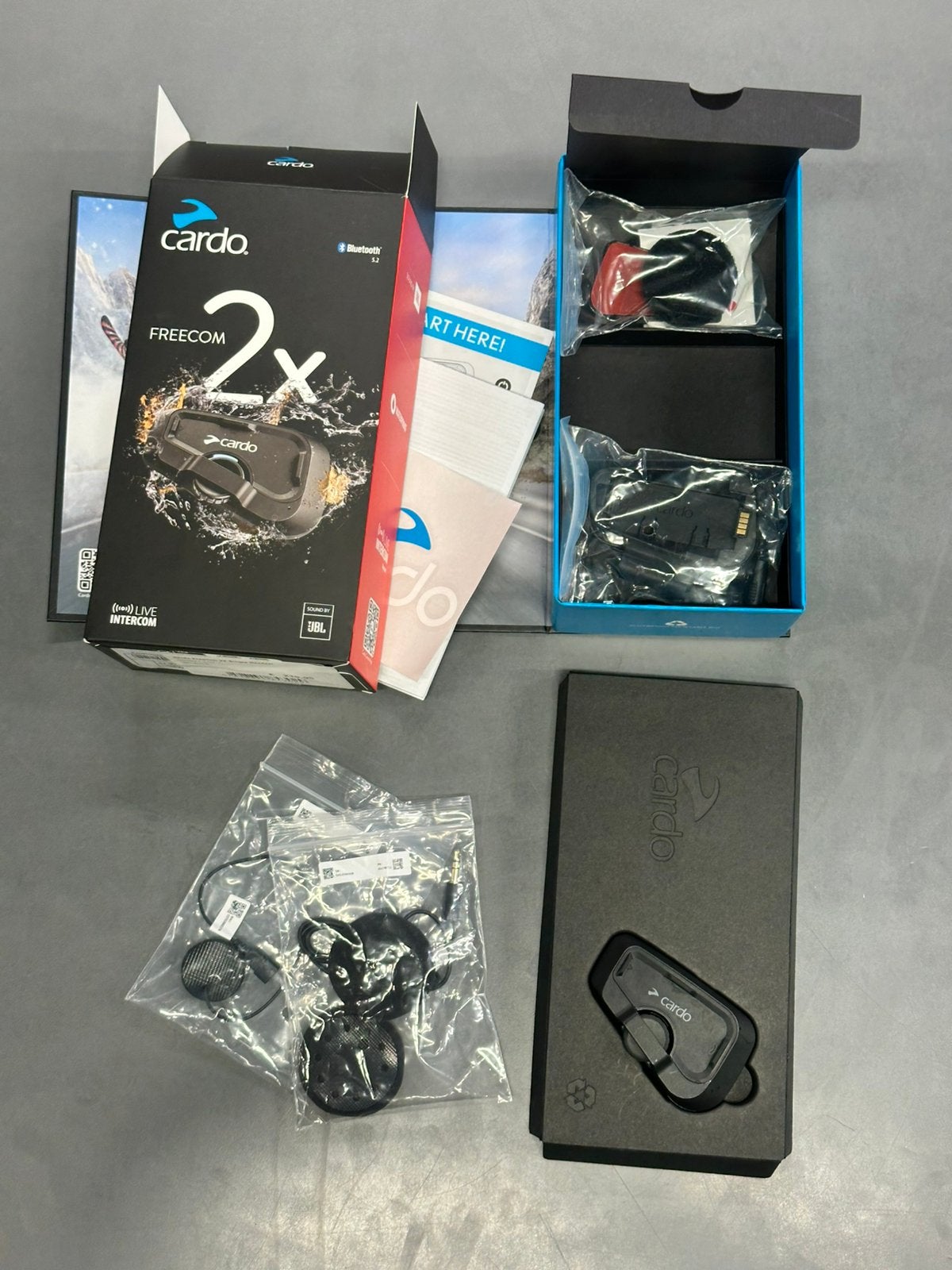 Freecom 2x Cardo - garantie tot 08-10-2027, Motoren, Ophalen of Verzenden, Zo goed als nieuw