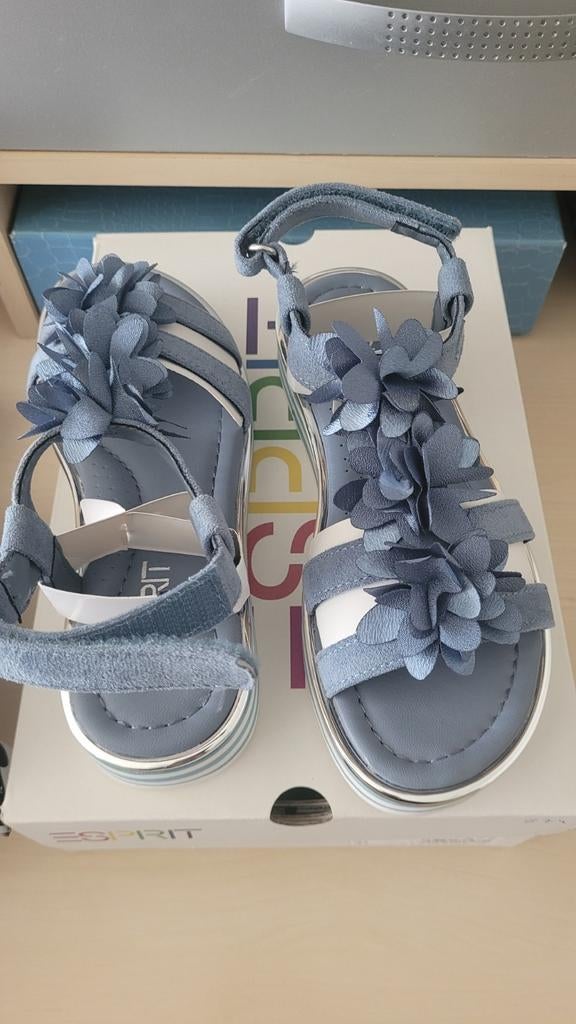 Esprit sandalen met bloemen, maat 31, Meisje, Schoenen, Nieuw, Ophalen of Verzenden