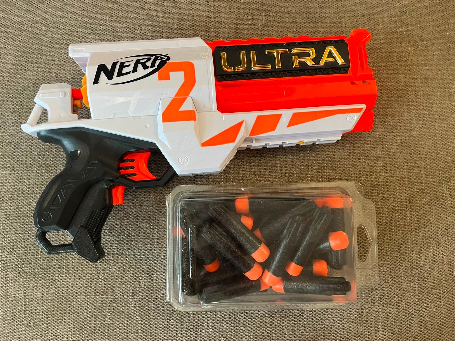 Nerf Ultra 2 Blaster met pijltjes, Ophalen, Zo goed als nieuw