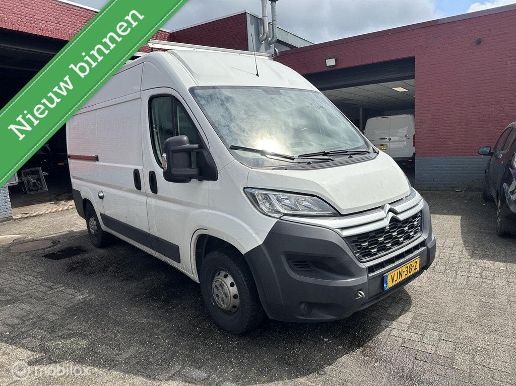 Citroen Jumper bestel 30 2.2 BlueHDi 120 L2H2 Club, Auto's, Bestelauto's, Voorwielaandrijving, Stof, Gebruikt, 4 cilinders