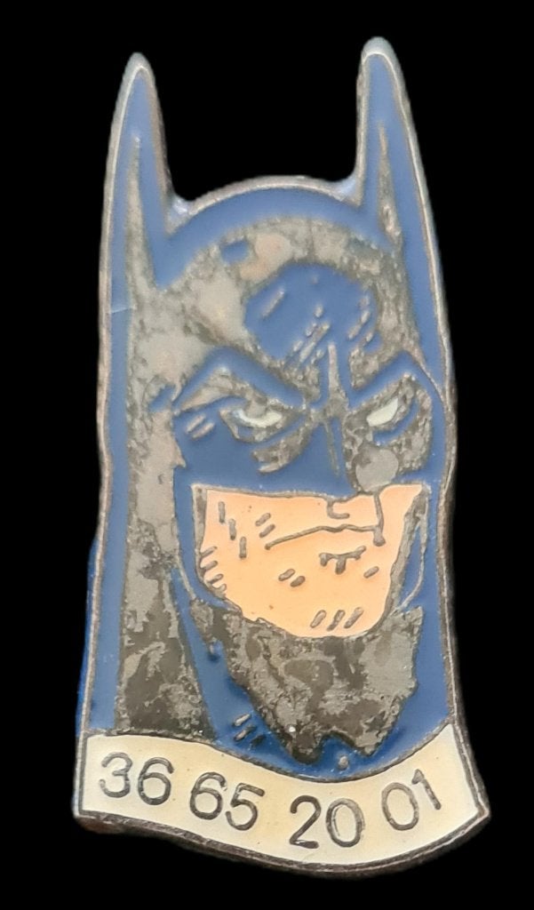 Batman 36 68 20 01 pin (2), Verzenden, Nieuw, Figuurtje, Speldje of Pin