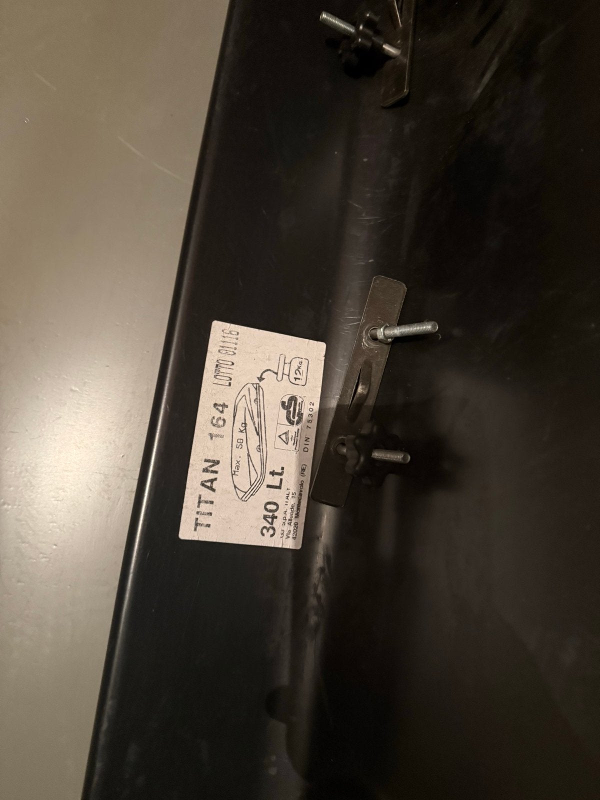 Dakkoffer Titan 164 (340L) met dakdragers (Thule), Ophalen of Verzenden, Gebruikt
