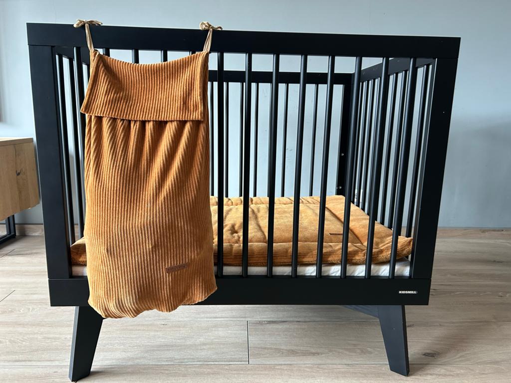 Kidsmill Sixties Box + Accessoires | Complete Set |, Kinderen en Baby's, Boxen, Ophalen, Zo goed als nieuw, Rechthoekig, In hoogte verstelbaar