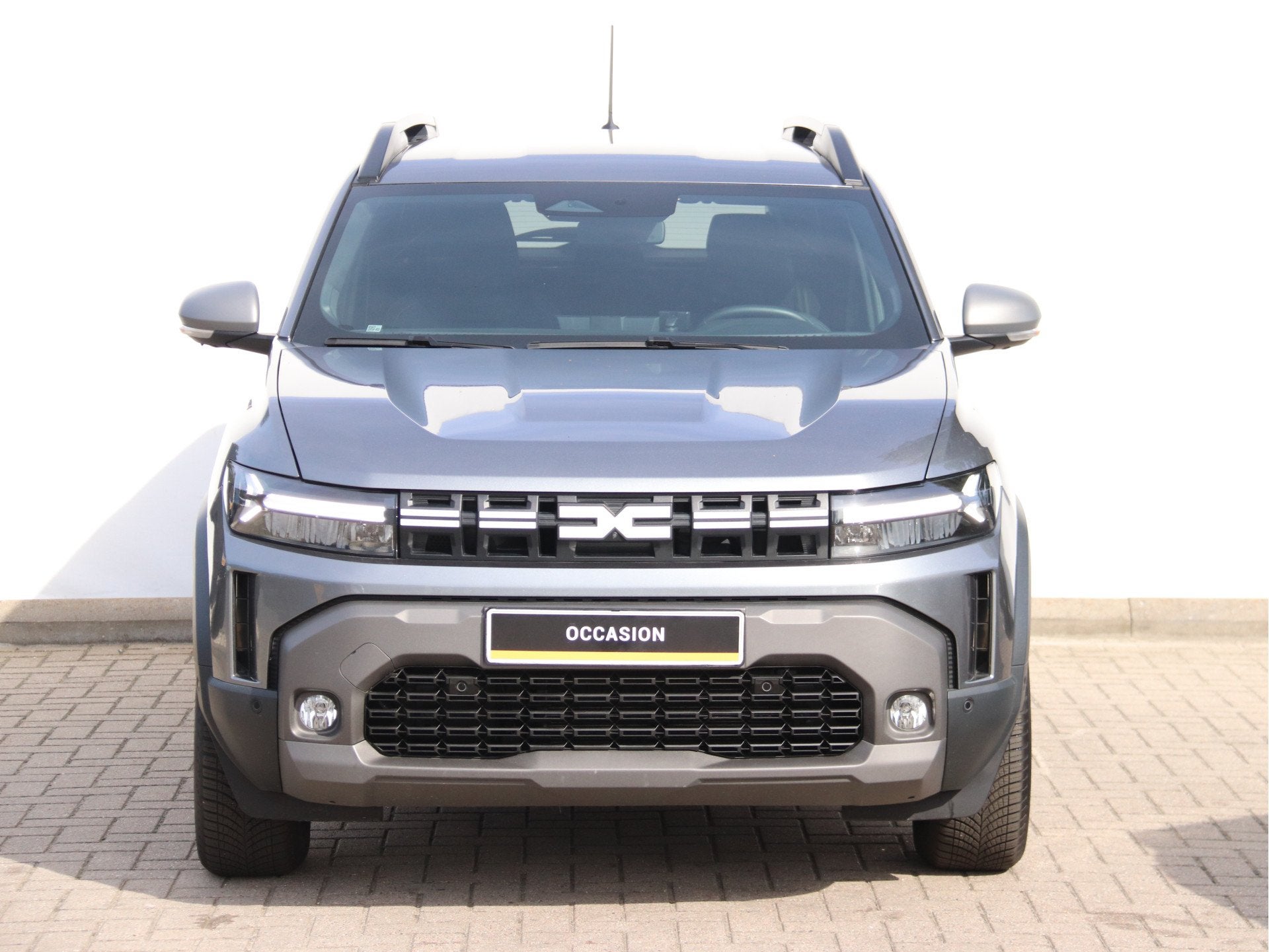 Dacia Duster 1.6 Hybrid 140 Journey AUTOMAAT / NAVI / ALLE O, Auto's, Dealer onderhouden, Stof, Gebruikt, 4 cilinders