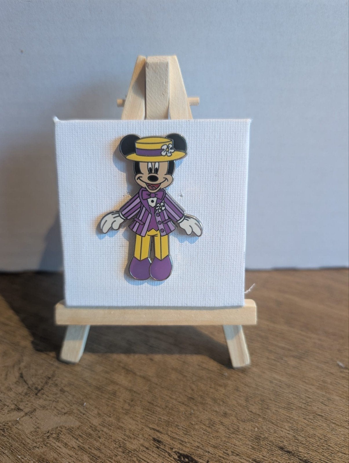 Mickey Mouse Pin Spring, Ophalen of Verzenden, Mickey Mouse, Zo goed als nieuw, Overige typen