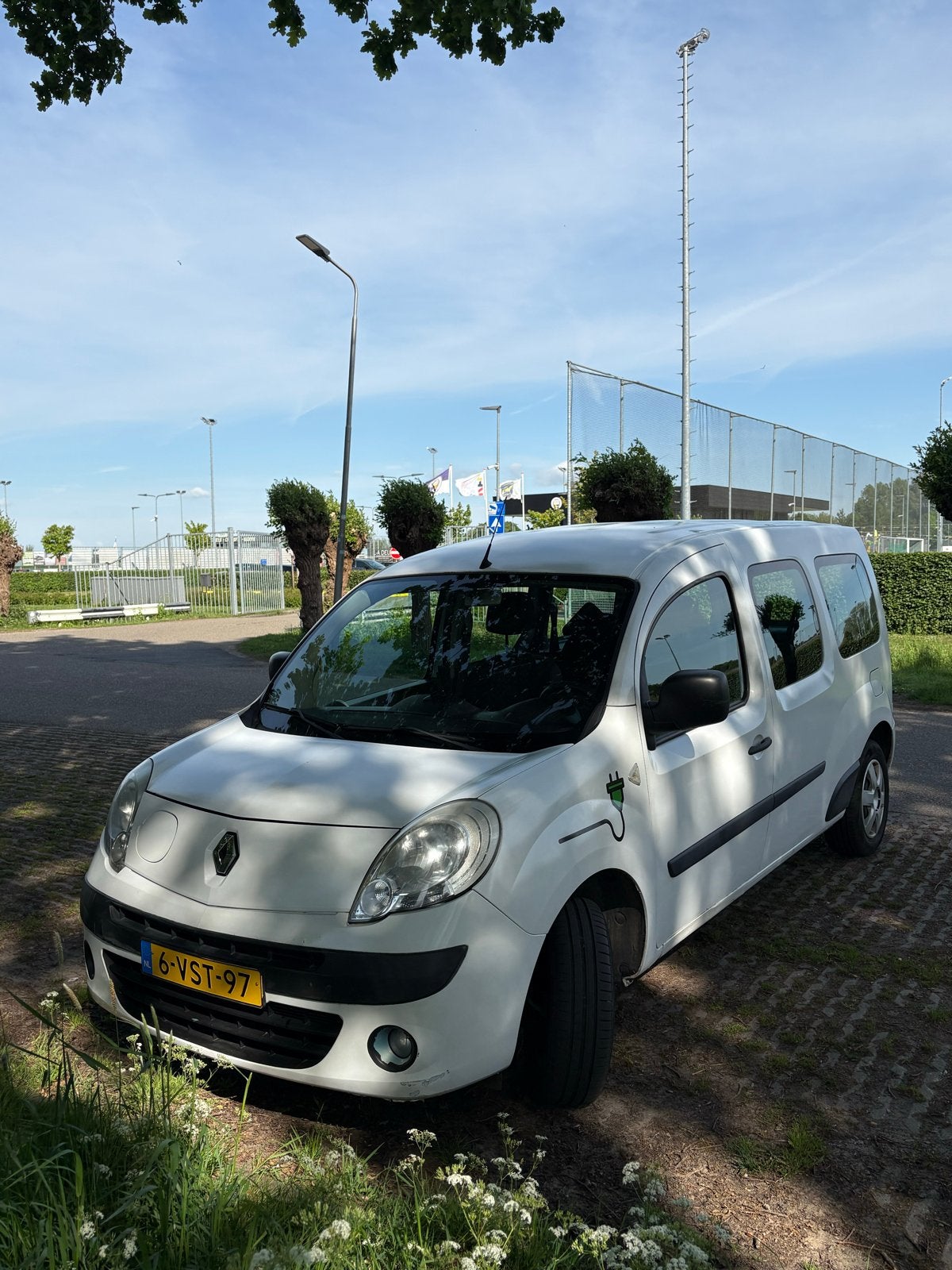 Renault Kangoo Express Z.e. 2012, Auto's, Automaat, 1528 kg, Zwart, Renault