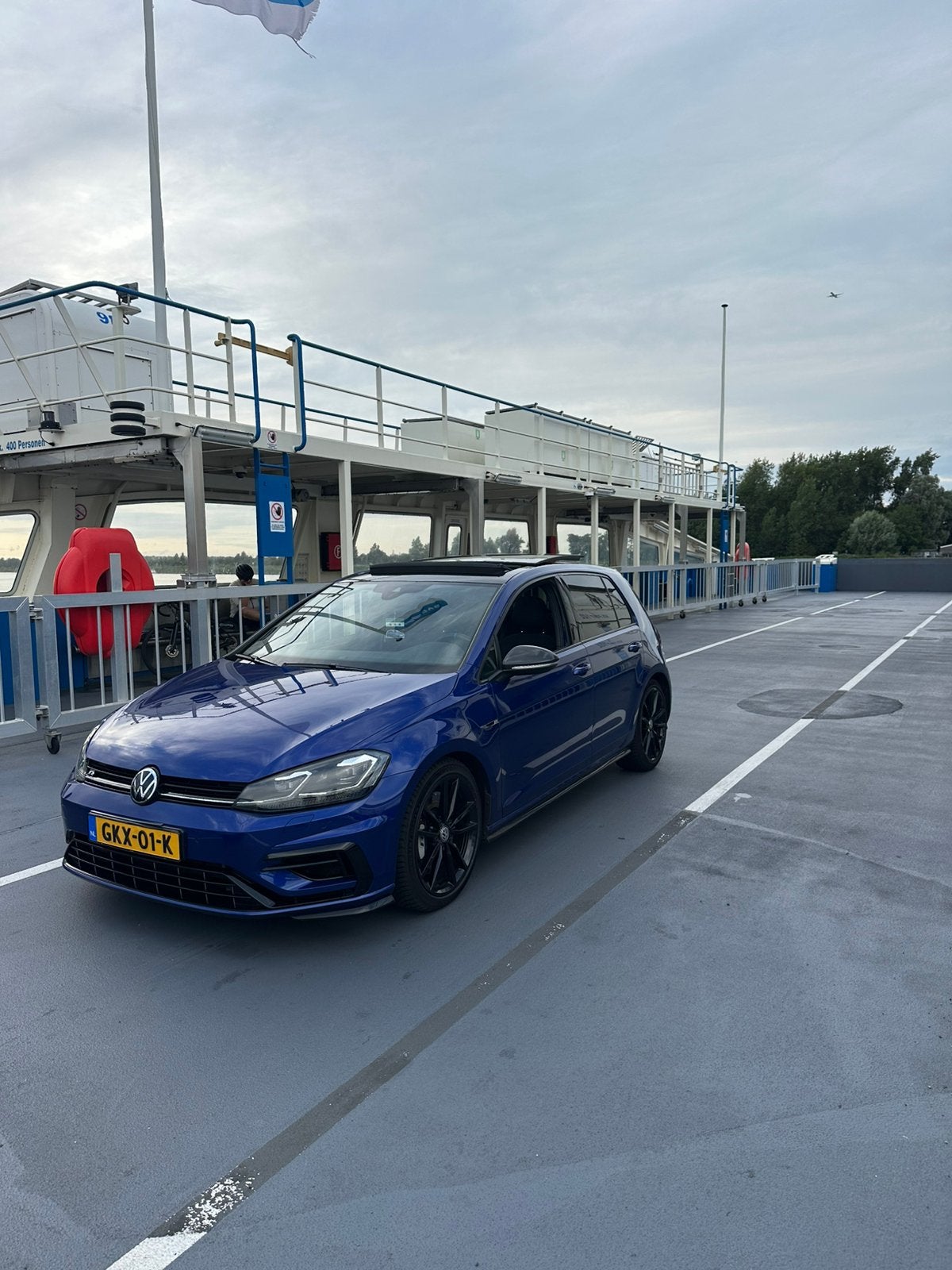Volkswagen Golf 2.0 TSI 300pk 4Motion 5D 2019 Blauw, Automaat, 4 cilinders, 1984 cc, Blauw