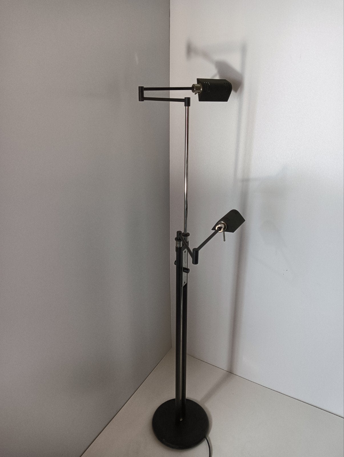 Vintage Holtkötter vloerlamp met twee verstelbare spots, Ophalen, Gebruikt, Overige fittingen, Metaal