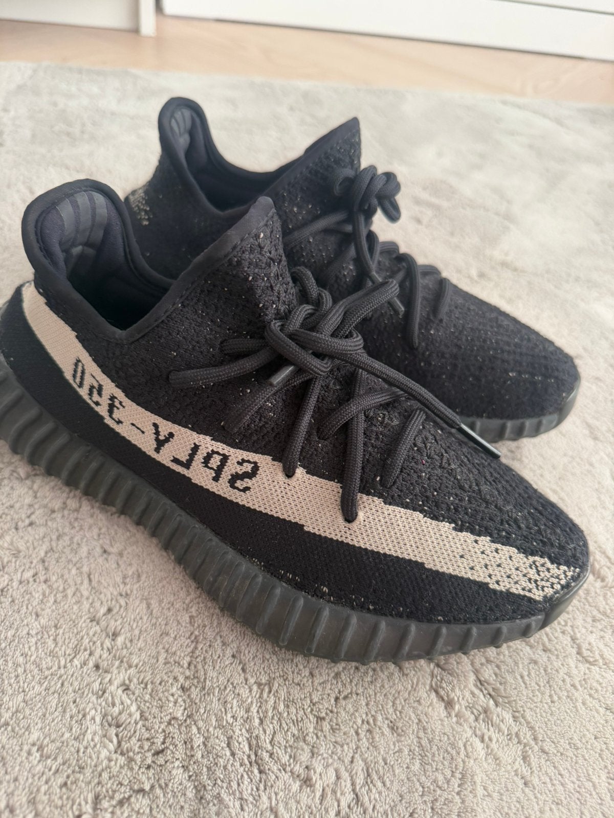 Yeezy adidas 40, Ophalen of Verzenden, Zo goed als nieuw