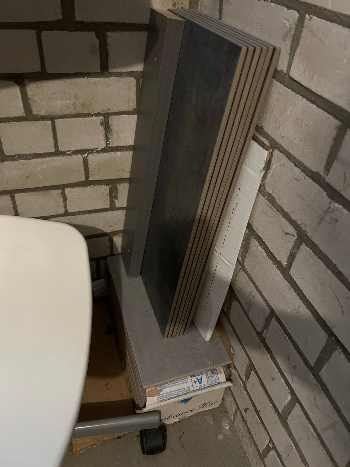 Vloer- en wandtegels gratis ophalen, Doe-het-zelf en Verbouw, Tegels, Gebruikt, Vloertegels, Keramiek, 40 tot 60 cm, 20 tot 40 cm