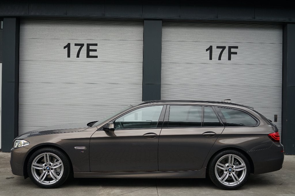 528i Individual-M pakket-74dkm-ZELDZAAM!-als nieuw!-'15, Auto's, BMW, Automaat, Navigatiesysteem, Alcantara, 245 pk