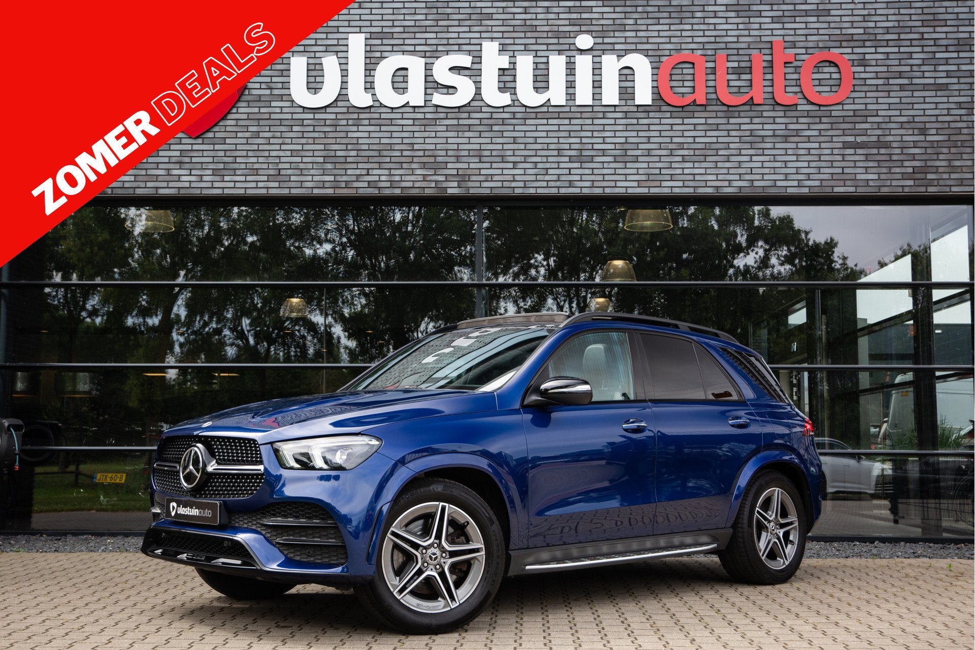 Mercedes-Benz GLE 350 e 4MATIC AMG-line , Panoramadak, Burme, Auto's, Automaat, Gebruikt, Zwart, 4 cilinders