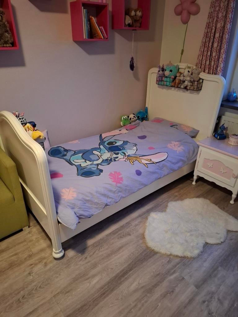 Mooi kinderbed incl verstelb. Auping spiraal en nachtkastje, Ophalen, 85 tot 100 cm, Zo goed als nieuw, Matras