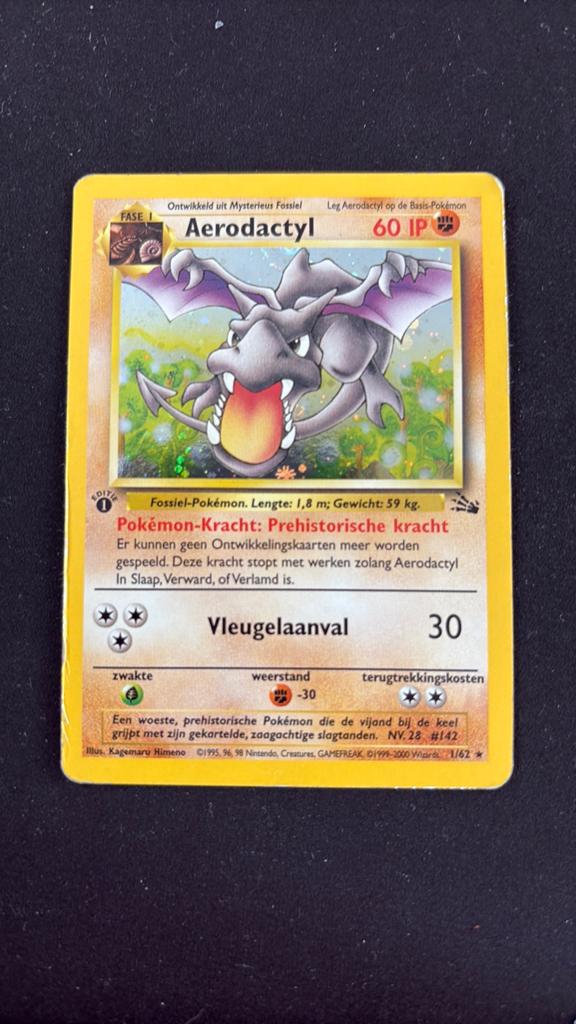 Aerodactyl Fossil dutch pokemonkaart, Ophalen of Verzenden, Zo goed als nieuw
