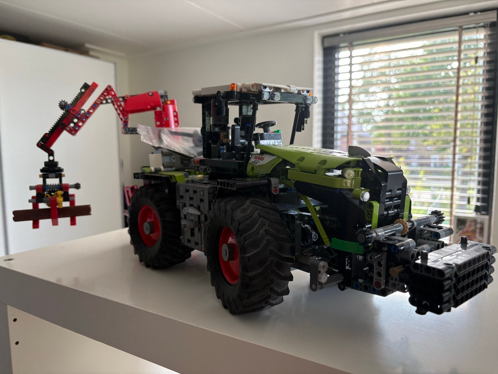 LEGO Technic Claas Xerion 5000 TRAC VC (42054) compleet, Ophalen of Verzenden, Zo goed als nieuw, Overige merken