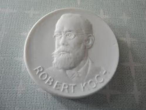 Meissen Porcelijne medaille, Robert Koch 1992., Postzegels en Munten, Verzenden, Overige materialen, Buitenland