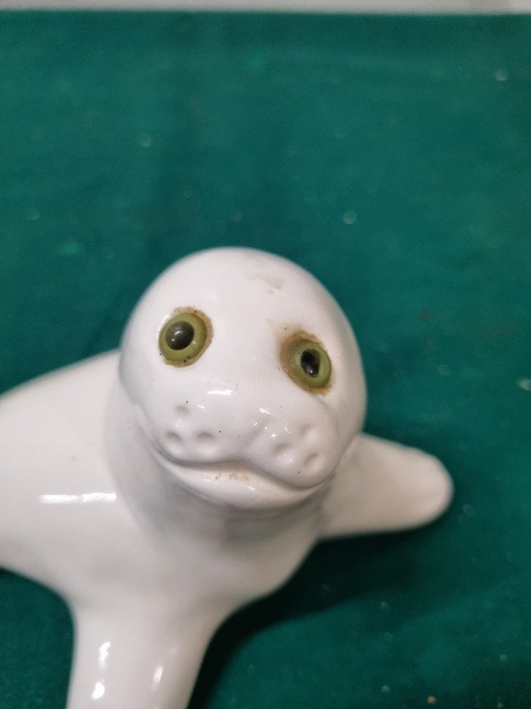 beeld zeehond aardwerk wit, Ophalen of Verzenden