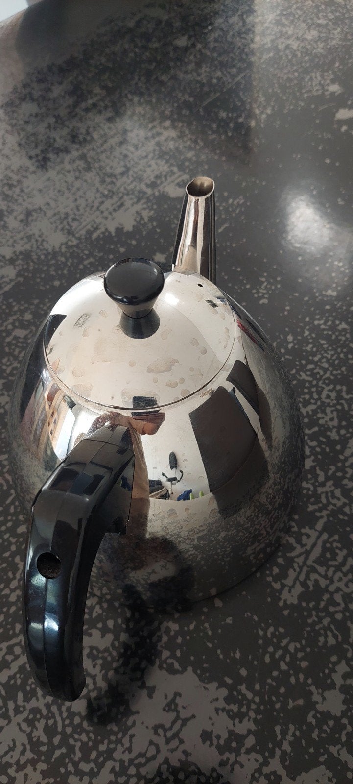 dubbelwandige theepot, Ophalen