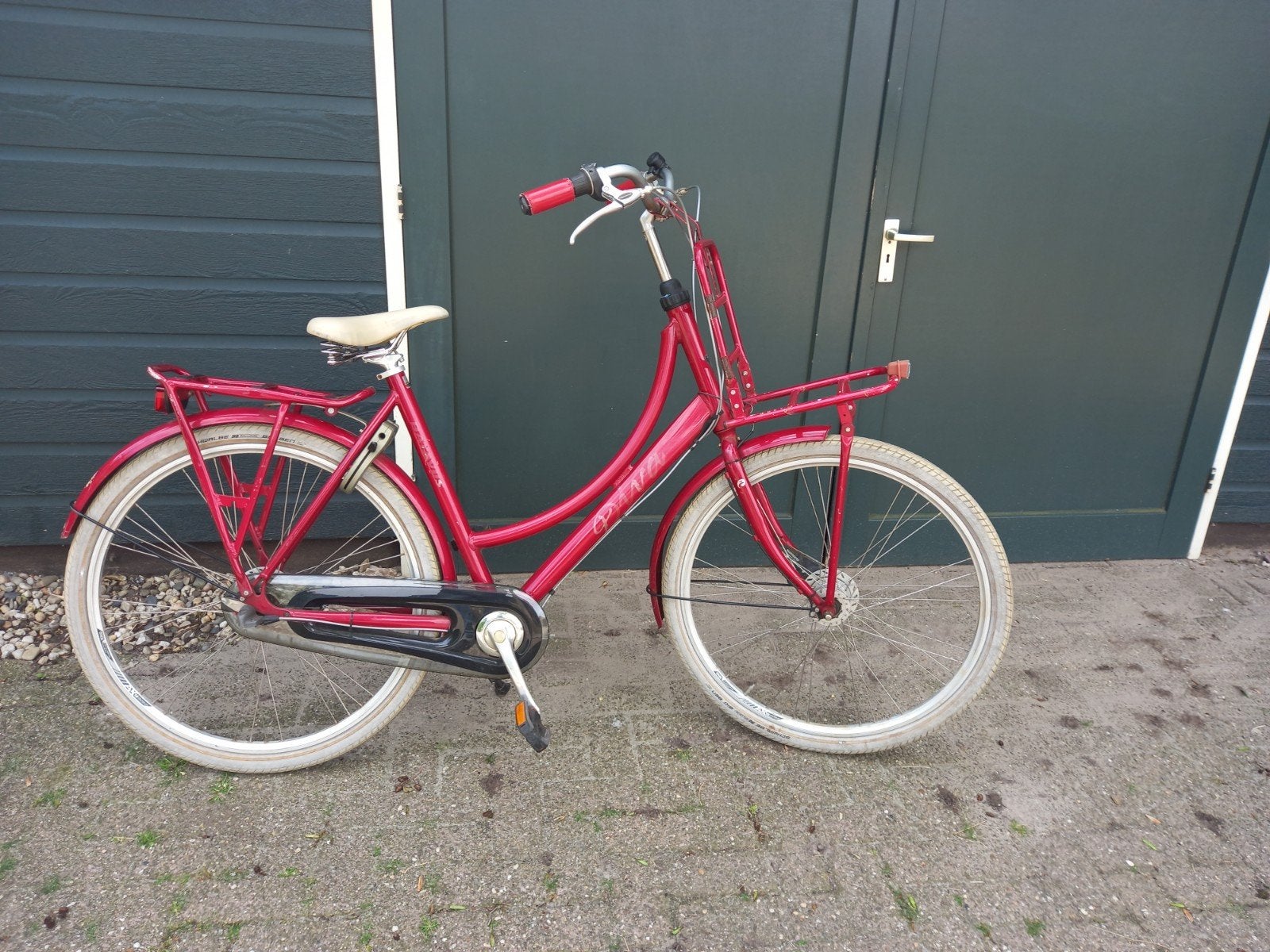 Dames/omafiets, Fietsen en Brommers, Fietsen | Dames | Damesfietsen, Ophalen of Verzenden, Gebruikt, Batavus, Versnellingen