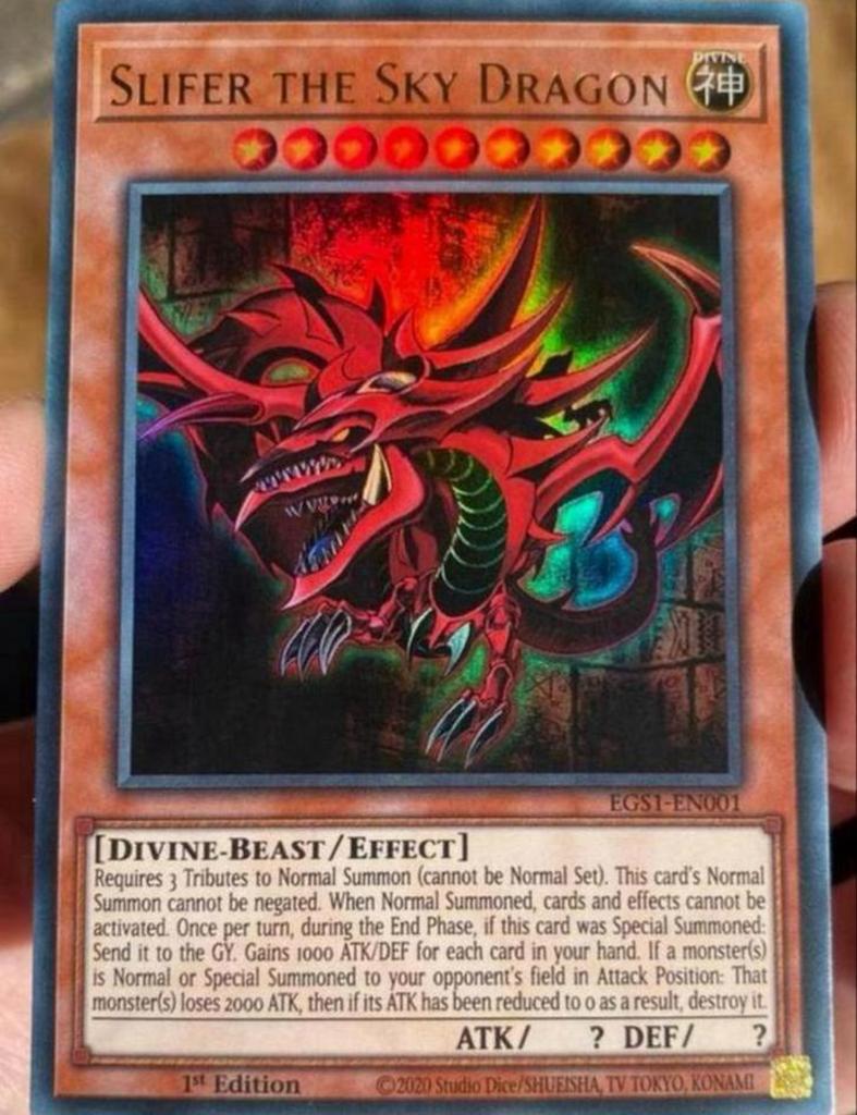 Yu-Gi-Oh! Slifer the Sky Dragon EGS1 1st Edition !, Ophalen of Verzenden, Zo goed als nieuw, Losse kaart, Foil