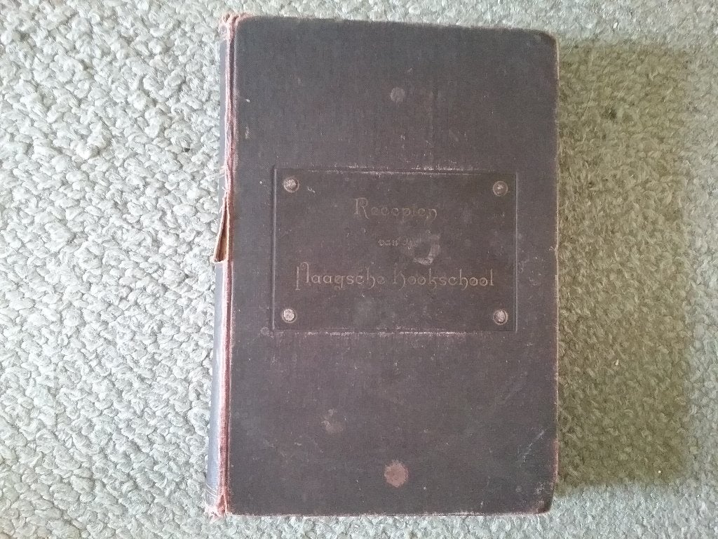 Recepten van de Haagsche Kookschool (1916), Boeken, Gelezen, Ophalen of Verzenden, Hoofdgerechten, Nederland en België