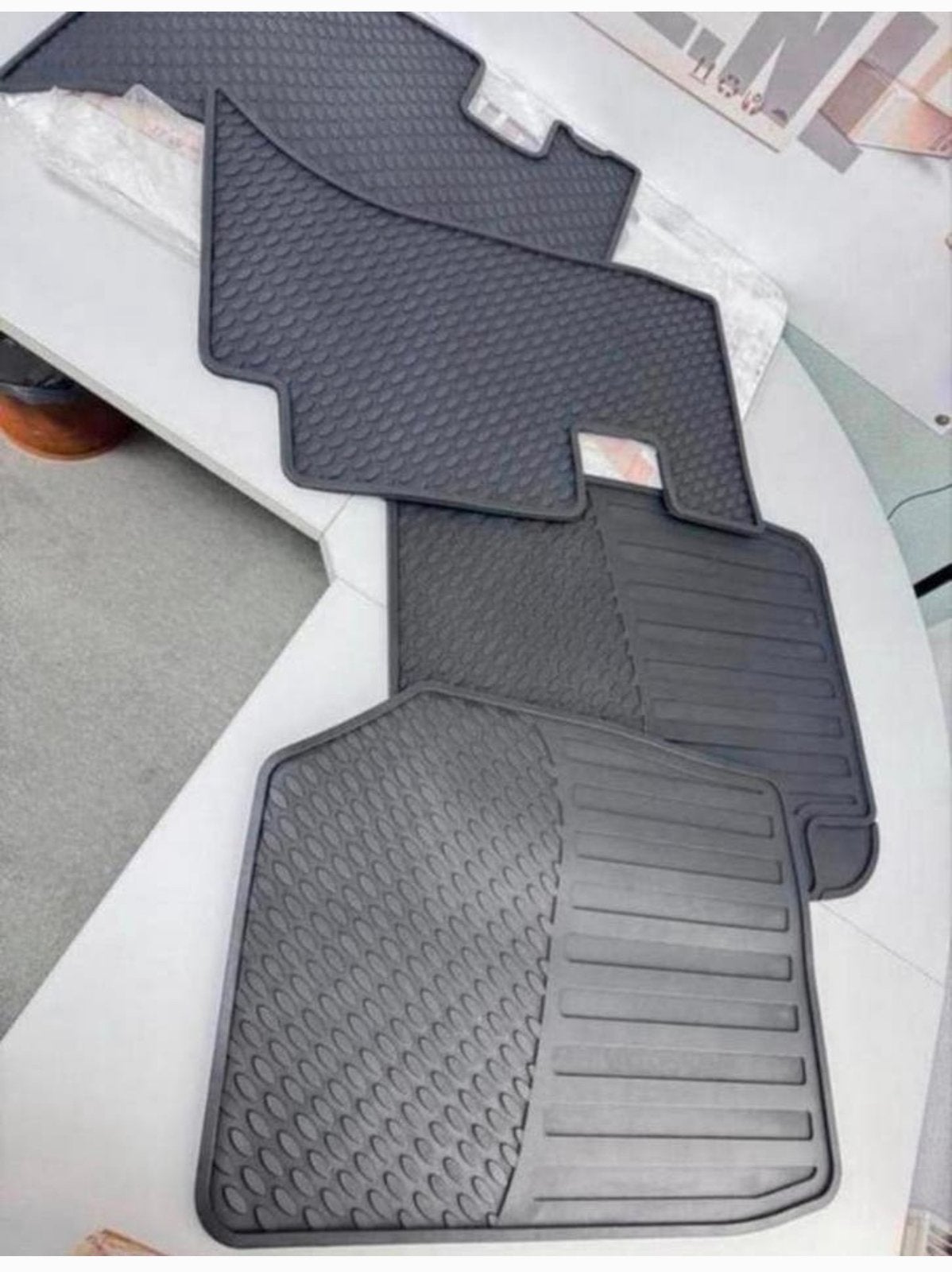 Range Land Rover P38 rubberen mattenset rubber matten SET, Nieuw, Ophalen of Verzenden, H, H
