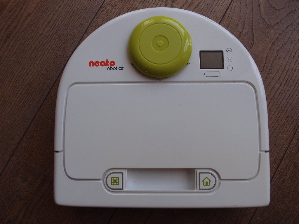 Neato Botvac 75 robotstofzuiger met klein defect, Draadloos, Ophalen of Verzenden, Zo goed als nieuw, Robotstofzuiger