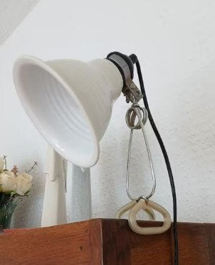Klemlamp met witte kap Jaren ‘90, Ophalen of Verzenden, Zo goed als nieuw, Metaal, Overige typen