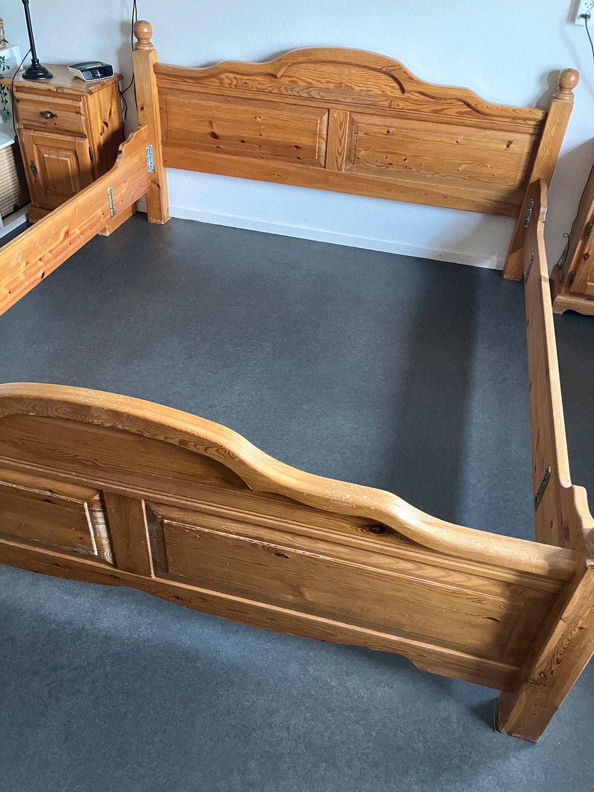 Gebruikt/grenen tweepersoonsbed bed/180x210, Ophalen, Gebruikt, Bruin, 210 cm