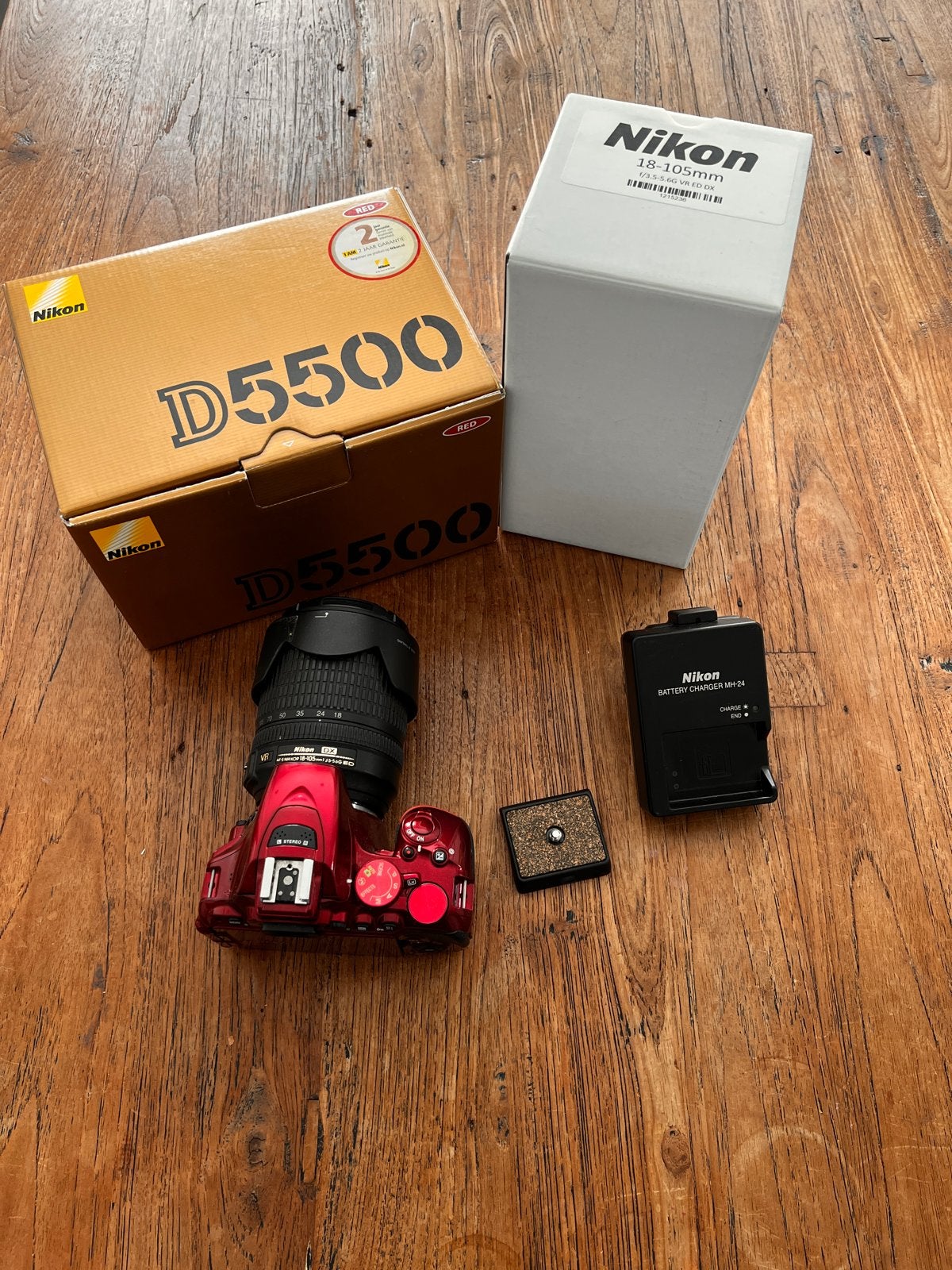 Nikon D5500 spiegelreflexcamera met 18-105mm lens, Spiegelreflex, Beeldstabilisatie, Ophalen of Verzenden, Zo goed als nieuw