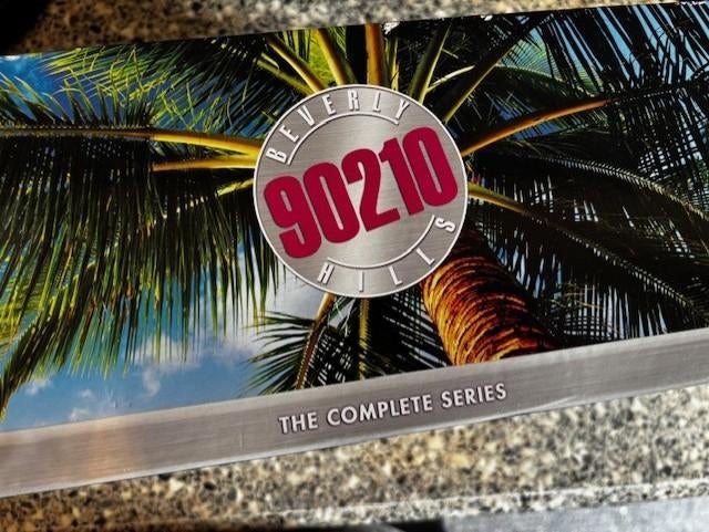 Beverly Hills 90210 The Complete Series, Alle leeftijden, Ophalen of Verzenden, Zo goed als nieuw, Boxset