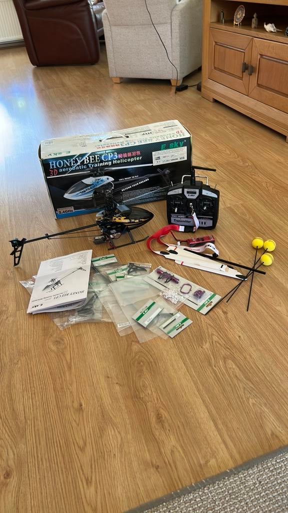 Esky honeey bee cp 3, Ophalen of Verzenden, Gebruikt, Elektro, Helikopter