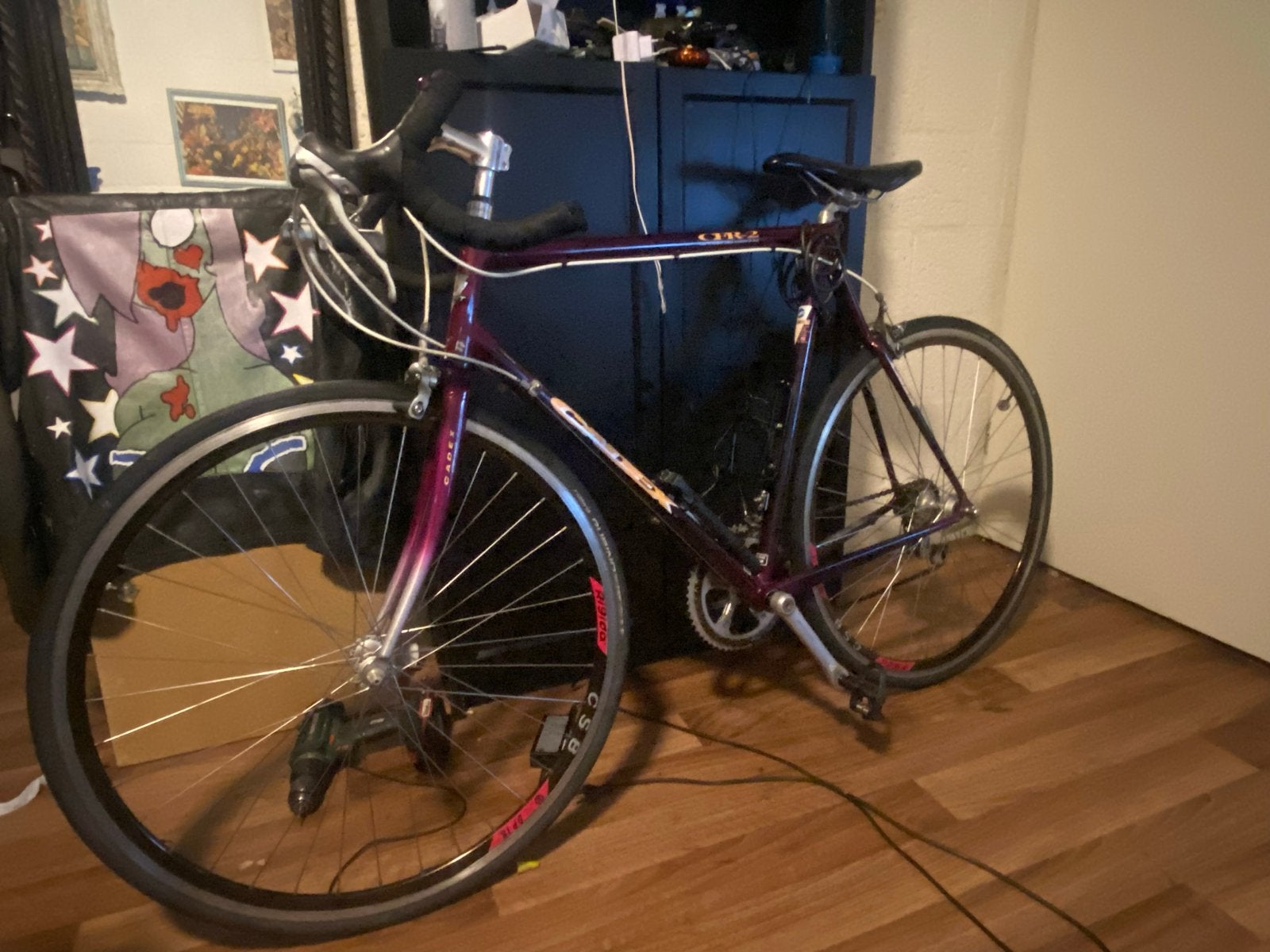 Giant racefiets - paars/zwart, 28 inch, Gebruikt, 10 tot 15 versnellingen, Velgrem