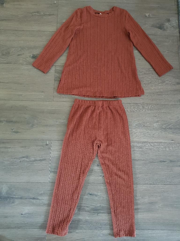 Joggingpak / trui en broek meisjes -- mt 122 / 128 -- Shein, Gebruikt, Meisje, Shein, Ophalen of Verzenden