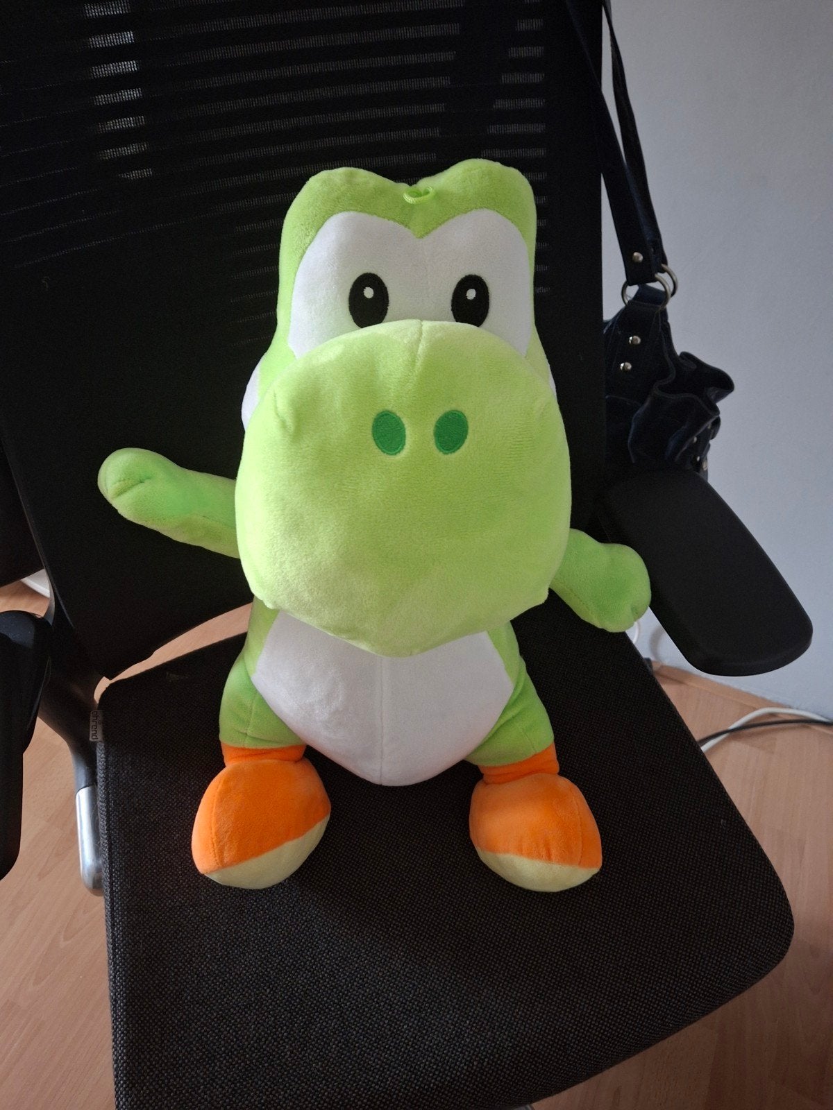 Grote Yoshi knuffel - Zo goed als nieuw, Kinderen en Baby's, Speelgoed | Knuffels en Pluche, Ophalen, Groen, Dinosaurus, Zo goed als nieuw