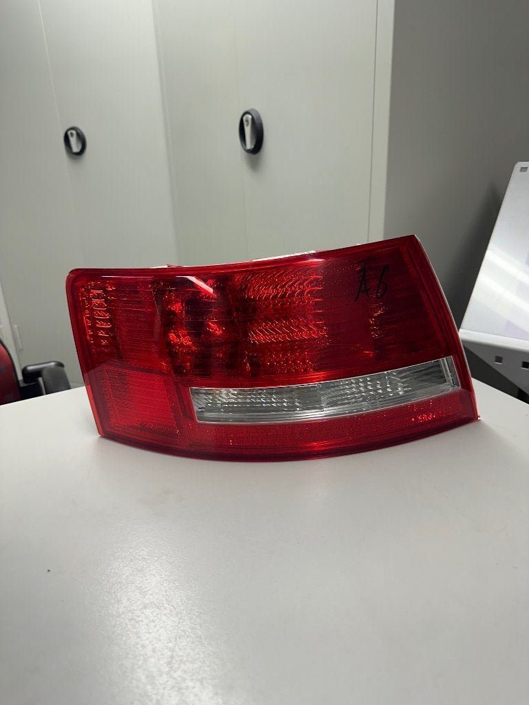 Originele Audi A6 Linkerachter Unit 4F5 945 095 L, Ophalen, Gebruikt, Audi, Nvt