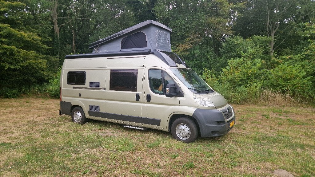 Caravans And Camping Pössl