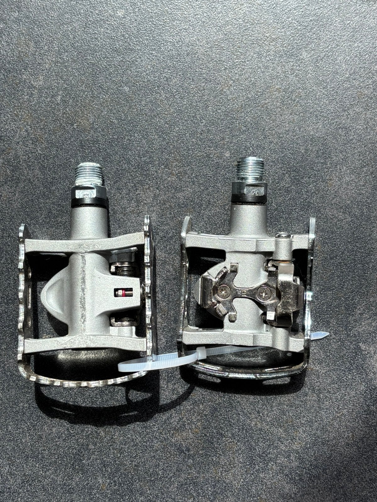 Shimano PD-M324 SPD Combi Pedalen, Ophalen, Zo goed als nieuw, Mountainbike