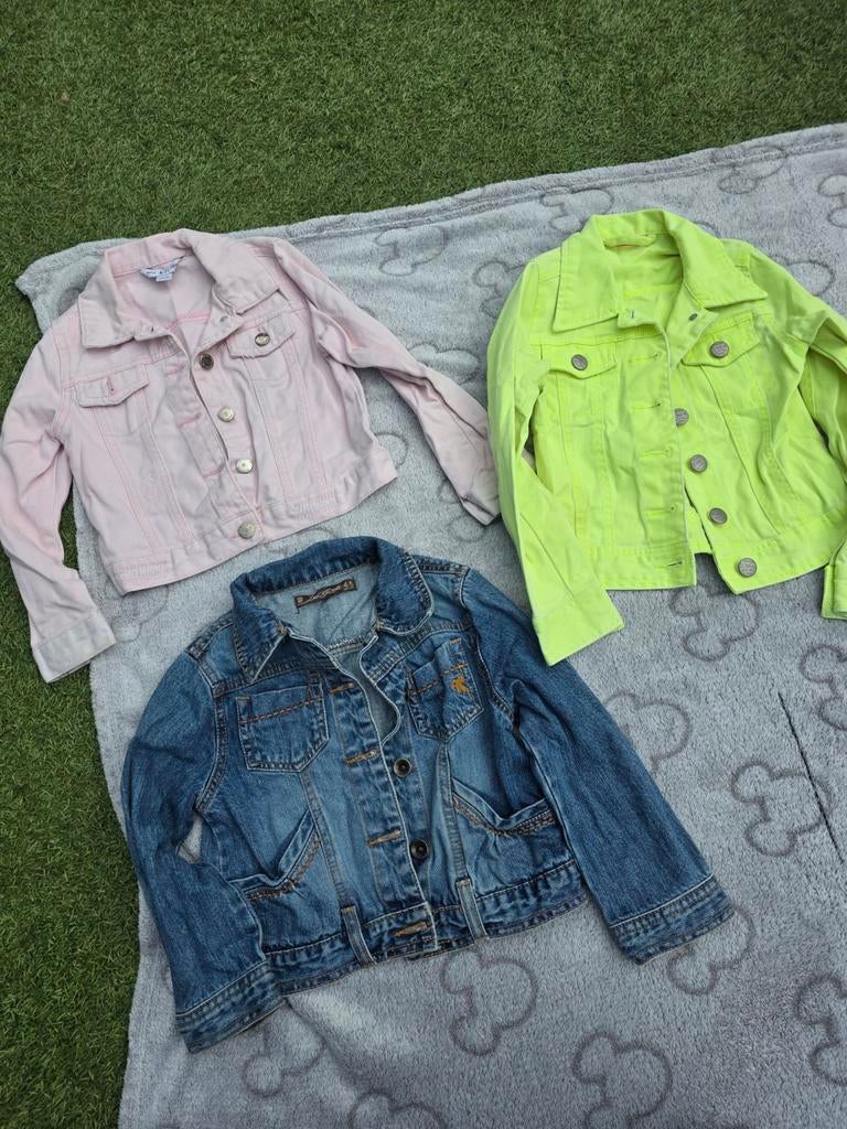 3 zomerjasjes: jeans, lemon (110/116) & lichtroze (122), Ophalen of Verzenden, Diverse, Meisje